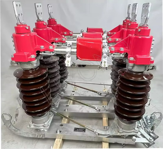 GW4-12/33 Outdoor High Voltage 3-Phase Horizontal Rotary Disconnect Switch